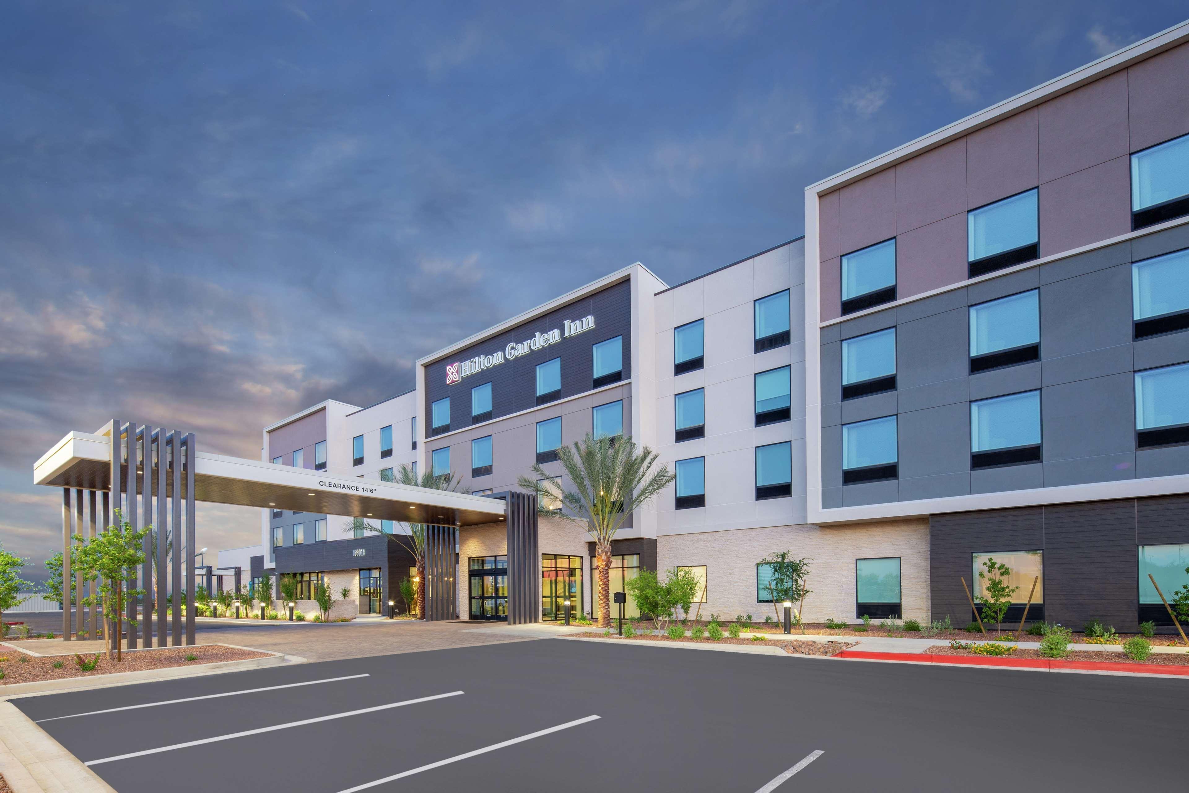 Hilton Garden Inn Surprise Phoenix Dış mekan fotoğraf